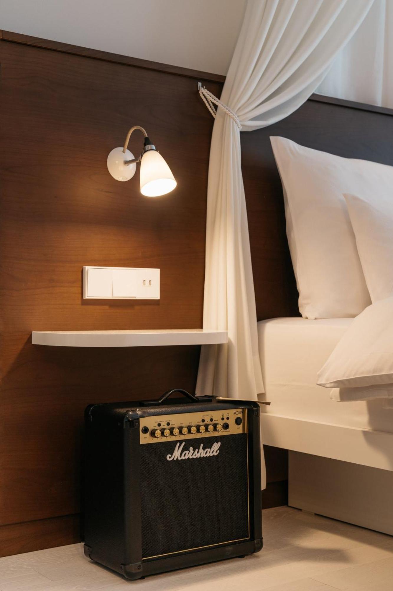 Ruby Rosi Hotel Мюнхен Екстериор снимка